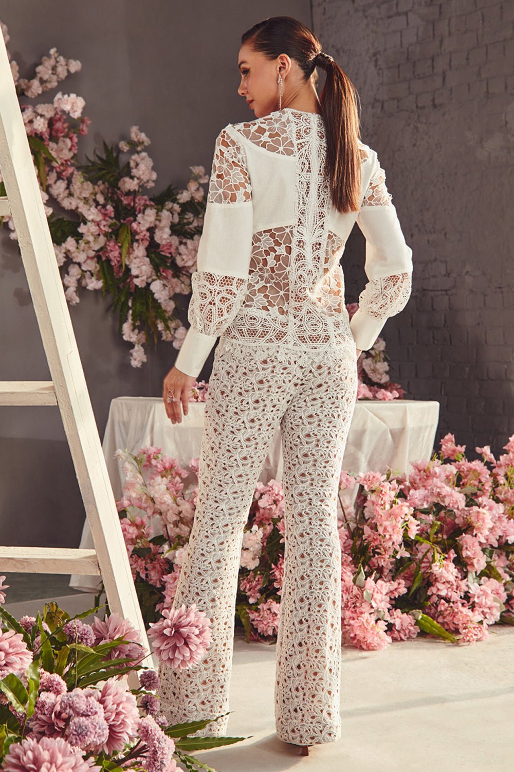 White lace pants orders outfit